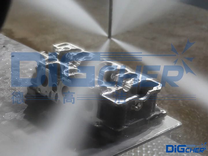 發動（dòng）機高壓水去毛刺