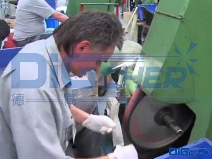 人（rén）工去毛刺