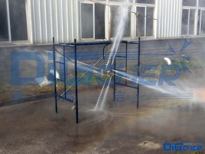 多晶矽還原爐（lú）鍾罩內部清洗（xǐ）運行狀（zhuàng）態