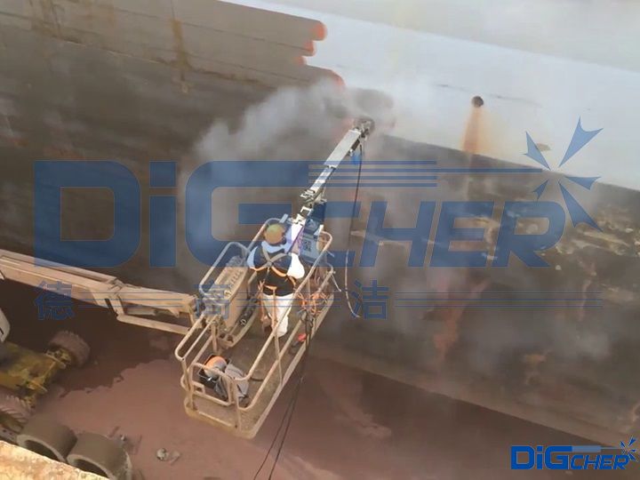 船體人工（gōng）噴砂除鏽