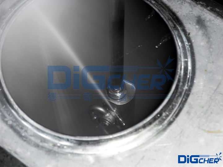 高（gāo）壓水容器清洗