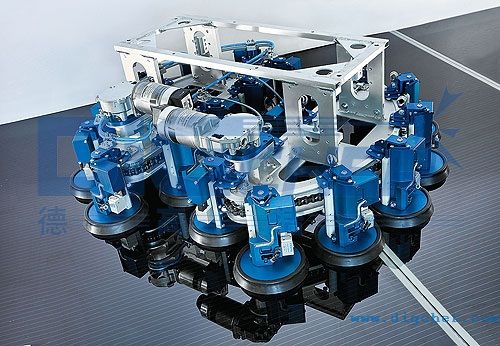 太陽能（néng）電池板清洗機器人