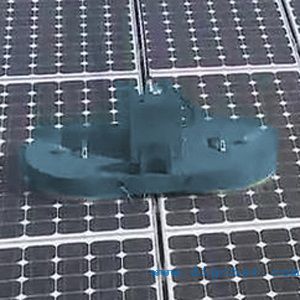 屋頂太陽能電池（chí）板清洗（xǐ）刷-S-DISC530-2太陽能電池板雙刷盤（pán）清洗（xǐ）裝置