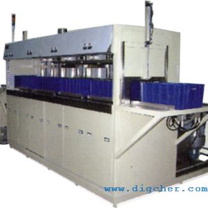 PT-6 2S2S 通（tōng）過式塑料箱噴淋清洗機