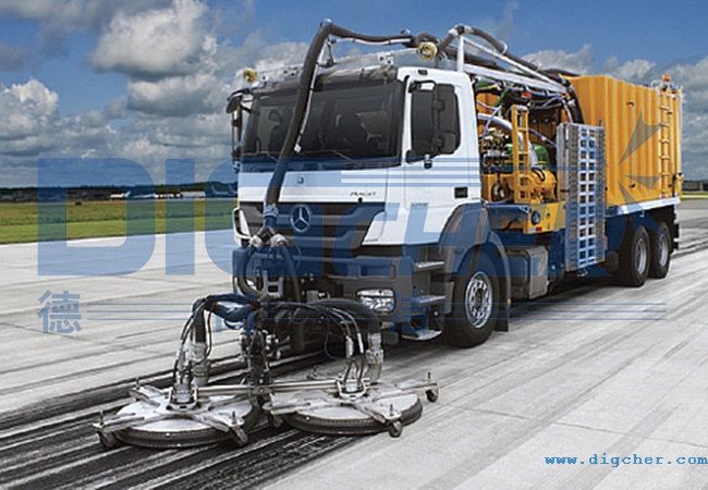 高壓水機場（chǎng）跑道除膠車