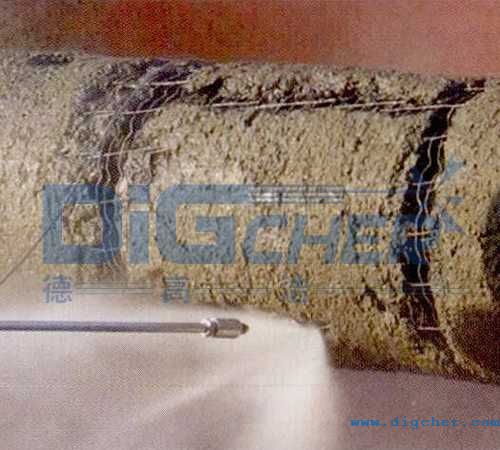 海（hǎi）底管道外表麵的混凝土防護層剝離